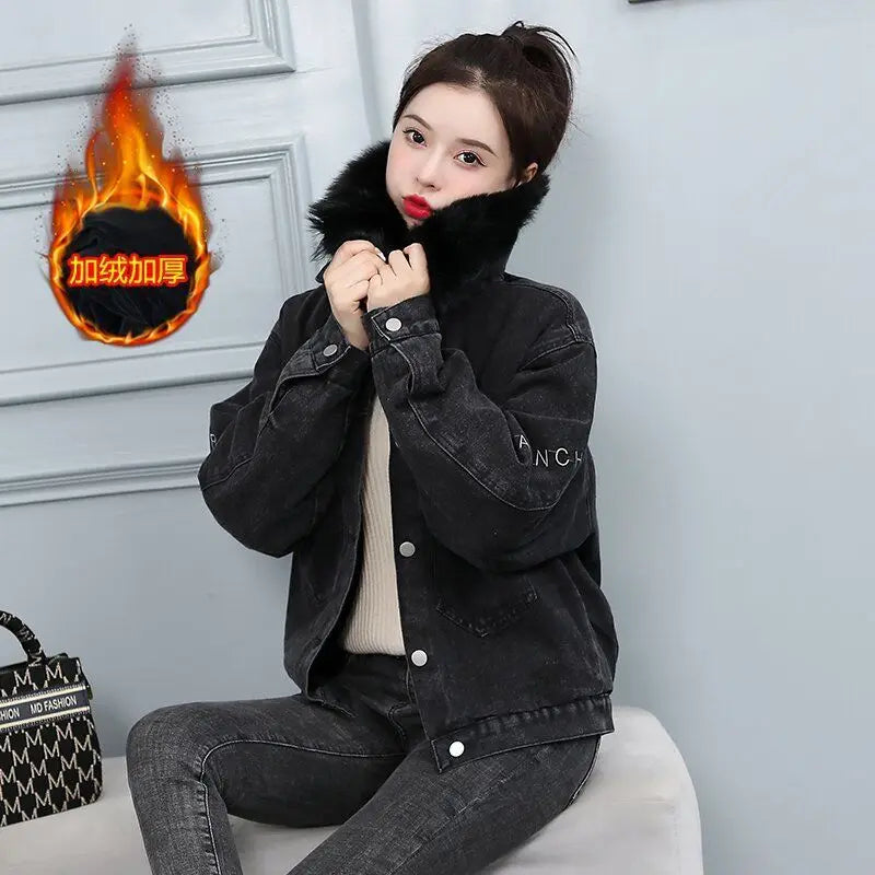 Coats Jean Jackets Women 2025 Winter Denim Jacket Designer Very Warm Latest Fashion High Quality Woman Coat Overcoat Cowgirl