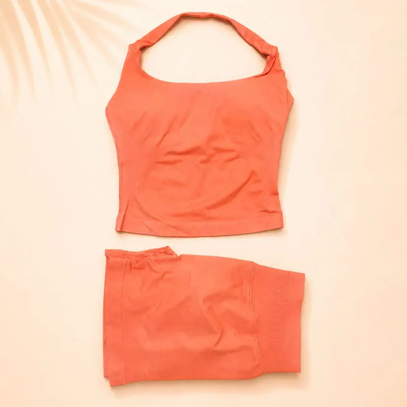 Women Seamless Yoga Set Halter Sports Bra Scrunch Butt Shorts 2 Piece Gym Workout Fitness Activewear High Waist Athletic Outfit