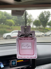 Perfume Bottle Pattern/Freesia Fresh Scent Five-Star Unisex Car Perfume and Non-Toxic Air Freshener |   Natural Essential Oils and Aromatherapy Scent Tablets (Noroili/Grapefruit/Cedar) |   Hanging Type and Dual-Purpose as a V