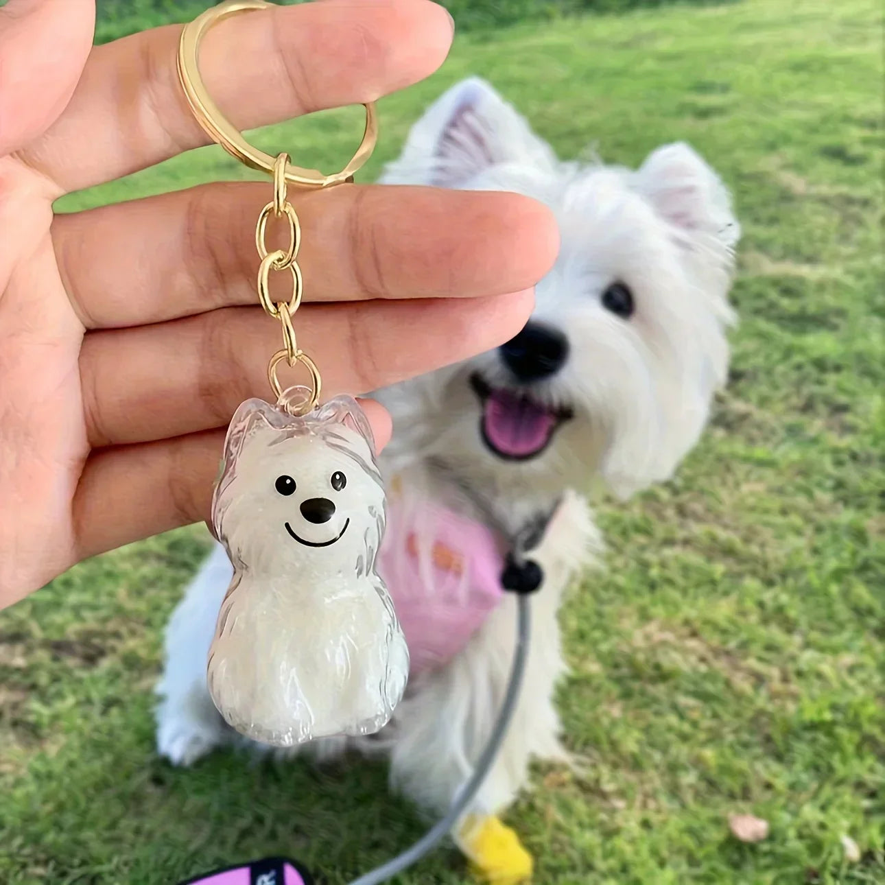 Transparent Cute Dog Pendant Keychain Creative Pet Hair Storage Capsule Hanging Ornament for Pet Lover DIY Pet Memorial Keychain