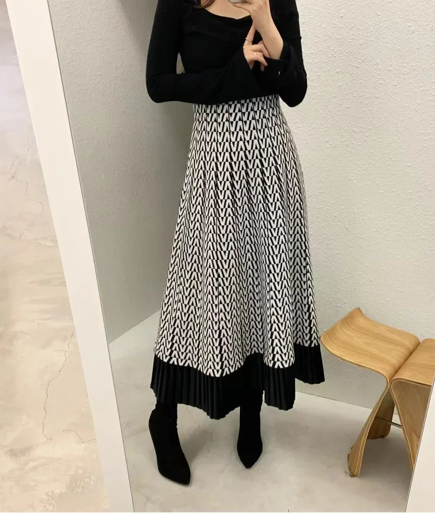 Retro Knitted Pleated Midi Skirt