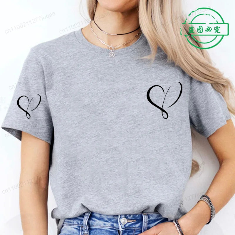 Red Heart Graphic Casual Tee