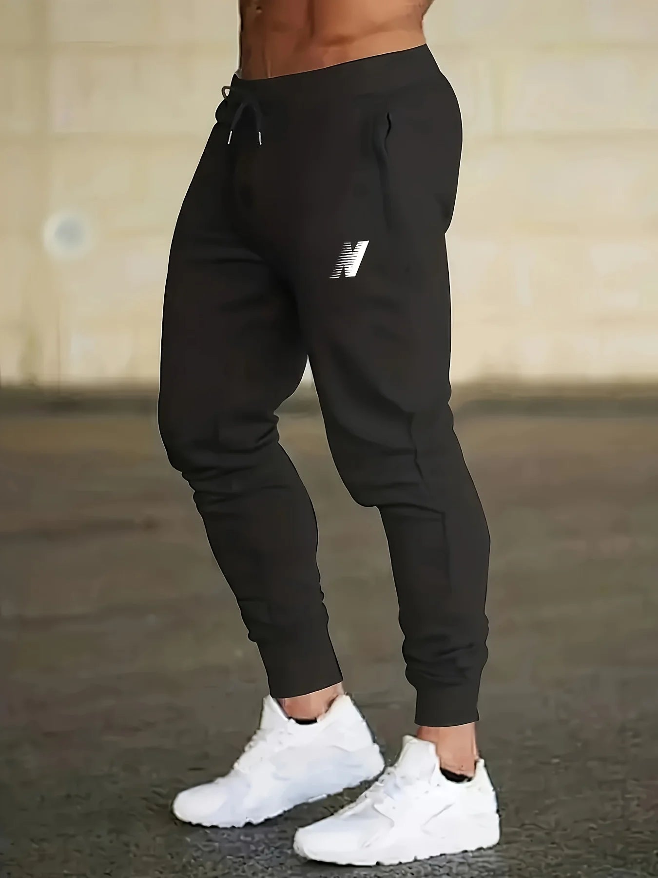 26Men's Casual Fitness Joggers Elastic Waist Lightweight Knit Fabric Comfortable Stretch Design Running Training Sports Pants