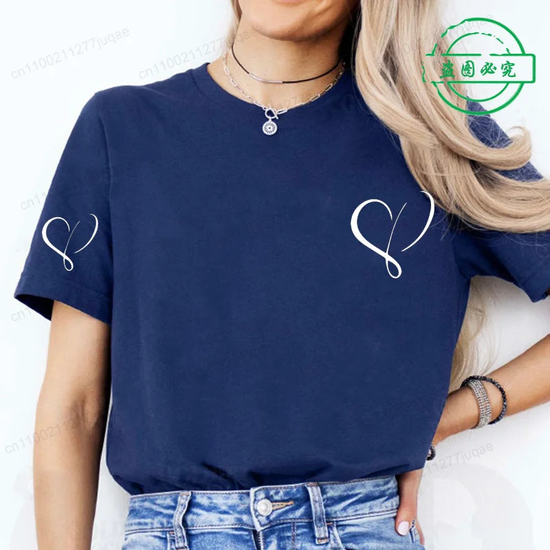 Red Heart Graphic Casual Tee