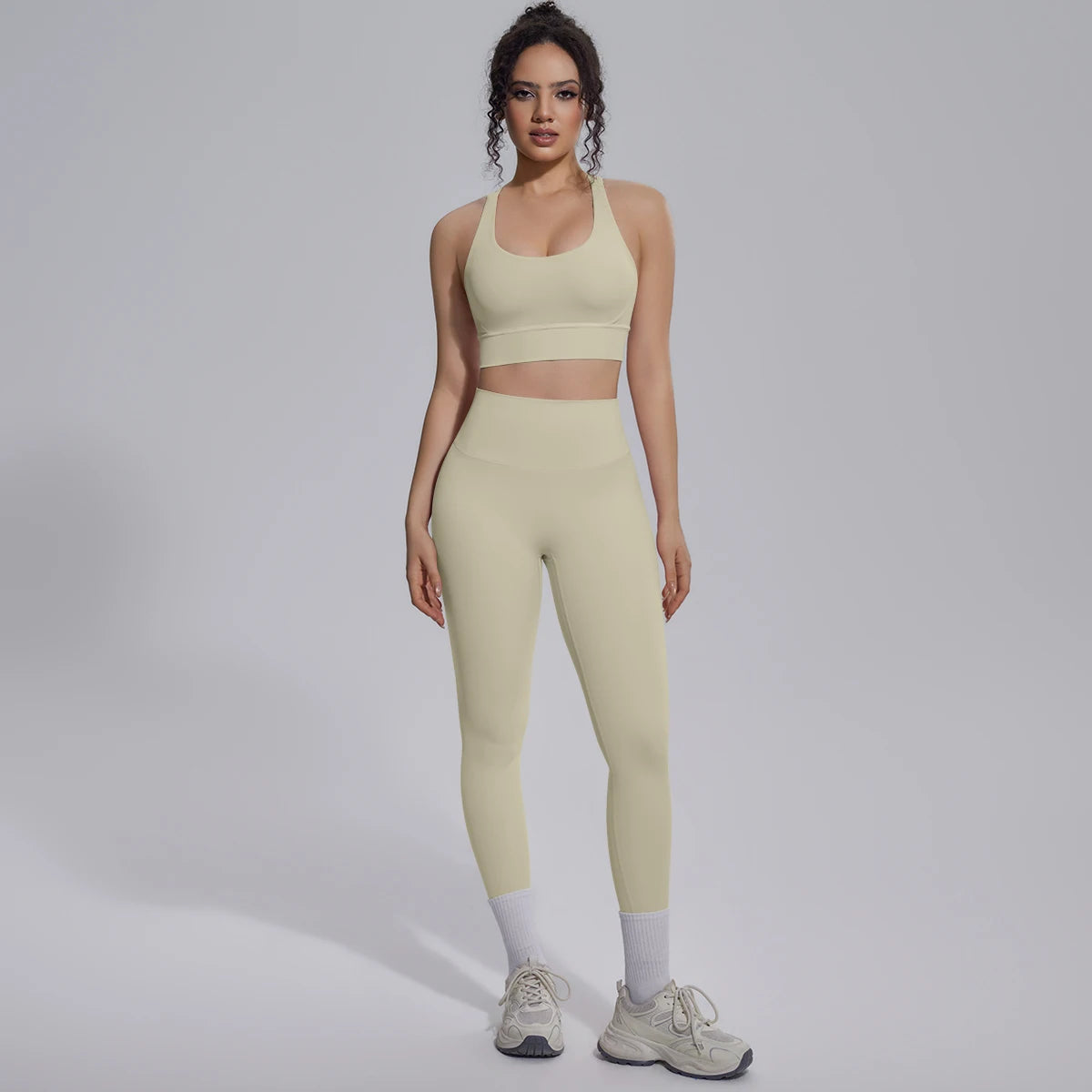 New Yoga Set for Woman Summer Gym Sports Running Bra Top Breathable Peach Buttocks Women Leggings Solid Color Yoga Set