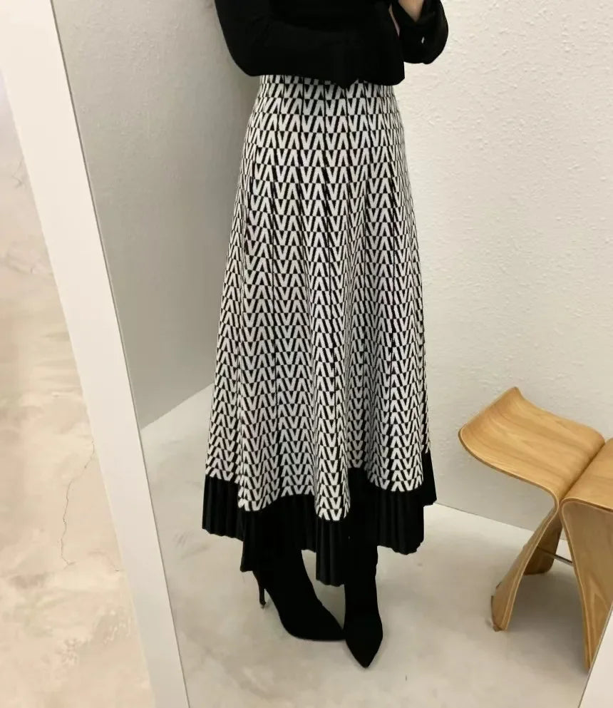 Retro Knitted Pleated Midi Skirt