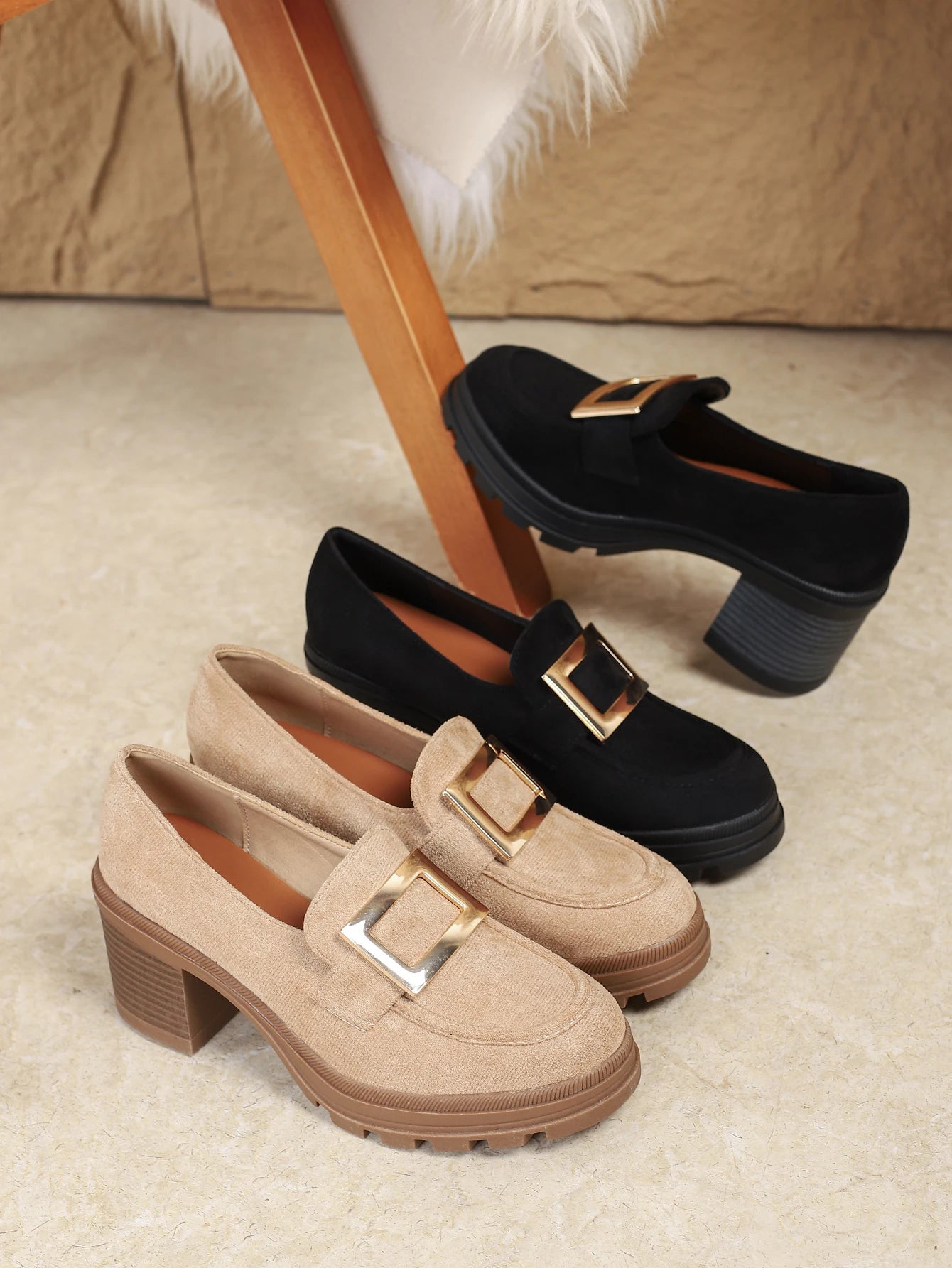 Women Retro Thick Sole Mary Jane Pumps