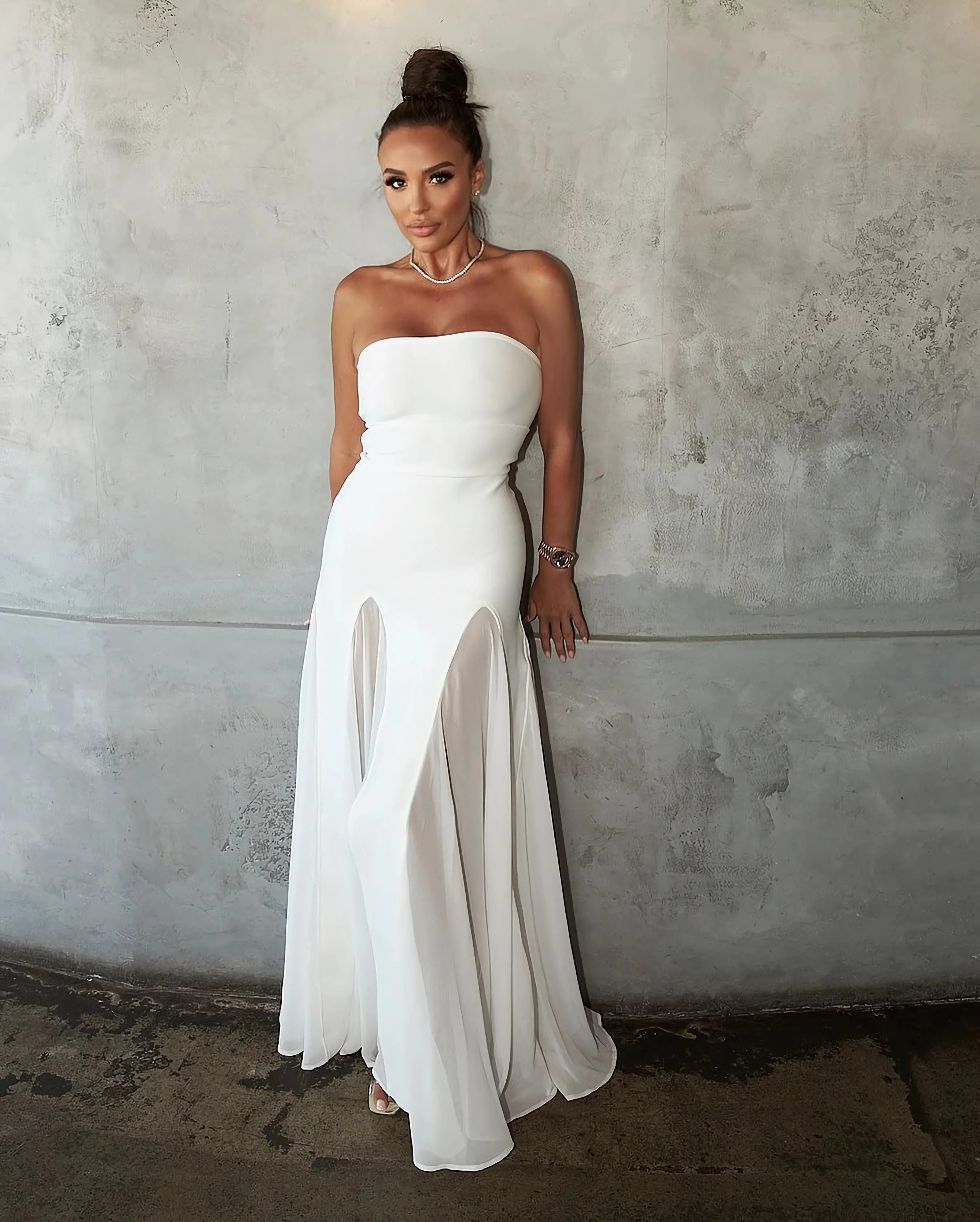 Elegant Backless Sleeveless Evening Gown