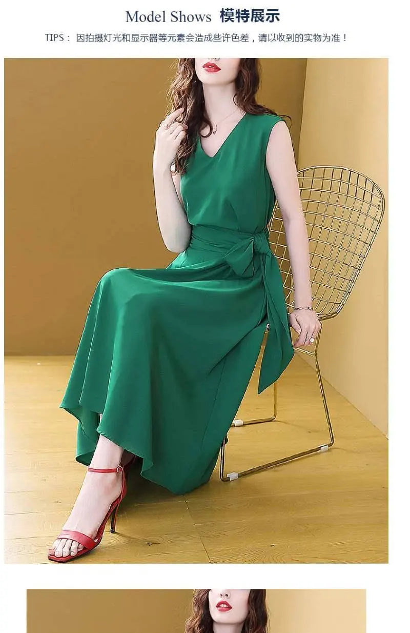 Elegant Sleeveless V-Neck Midi Dress