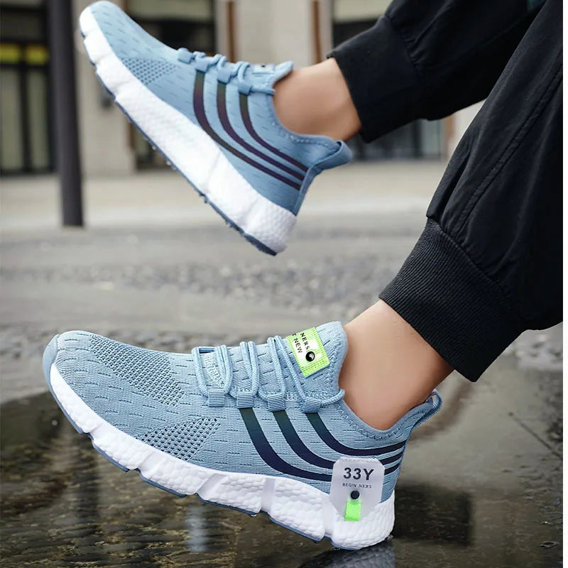 Lightweight Breathable Mesh Sports Sneakers