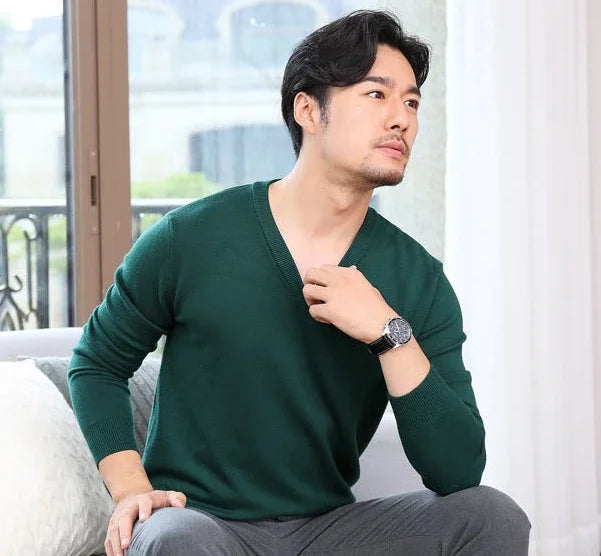 Thick Solid V-Neck Pullover