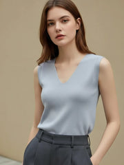2026 Summer Knitted Women Tank Tops Trendy Thin Tops Basic V-neck Tees Sleeveless Tops Casual Tank Tops For Women