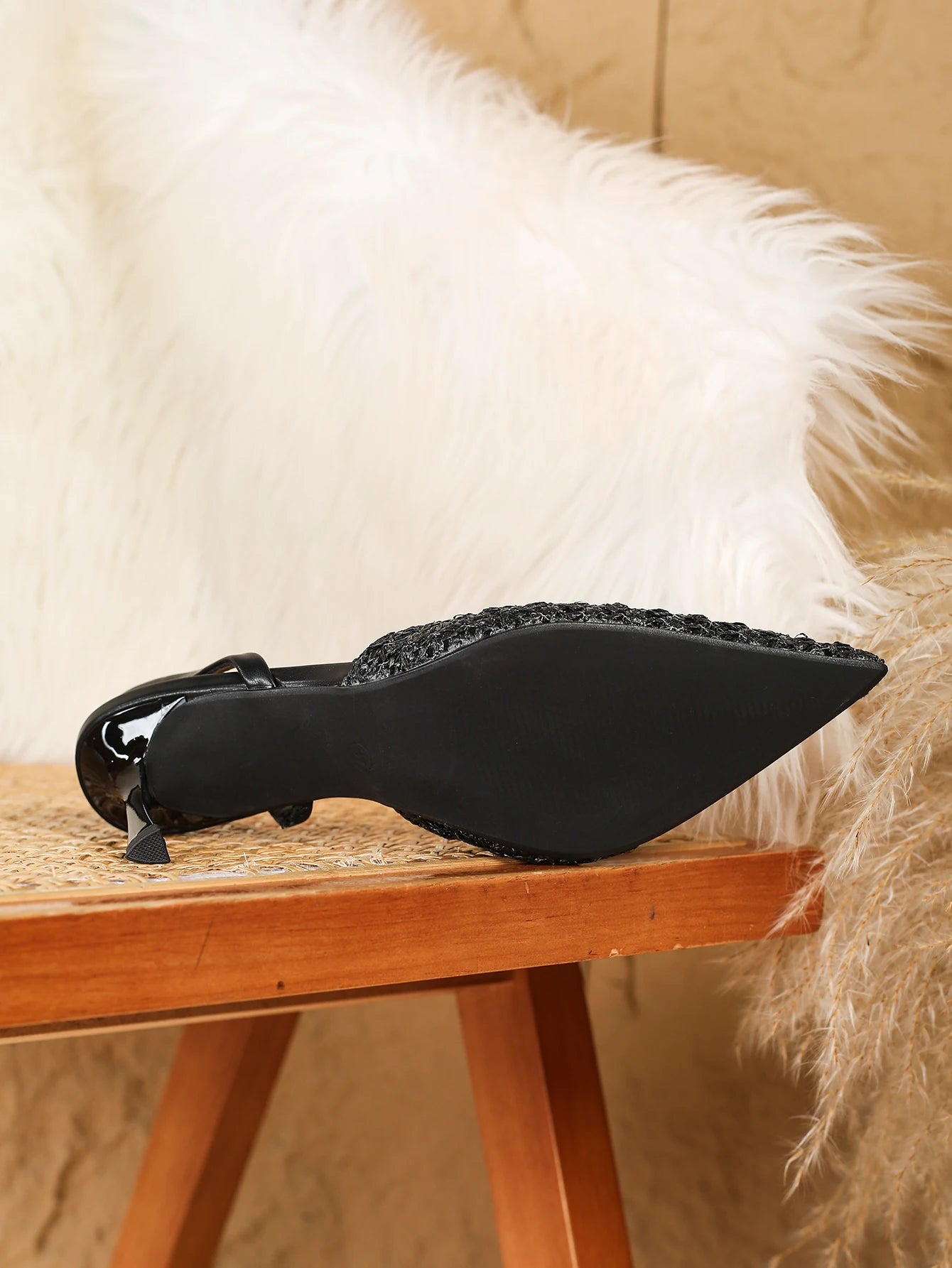 Women Rhinestone Pointed Toe Pumps