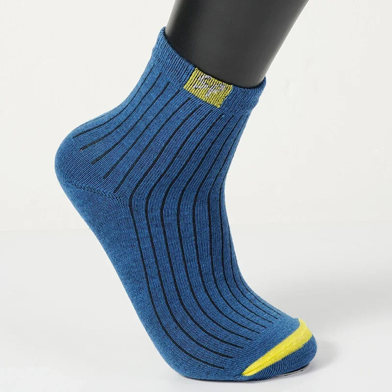 Men’s Breathable Crew Socks (3 Pairs)