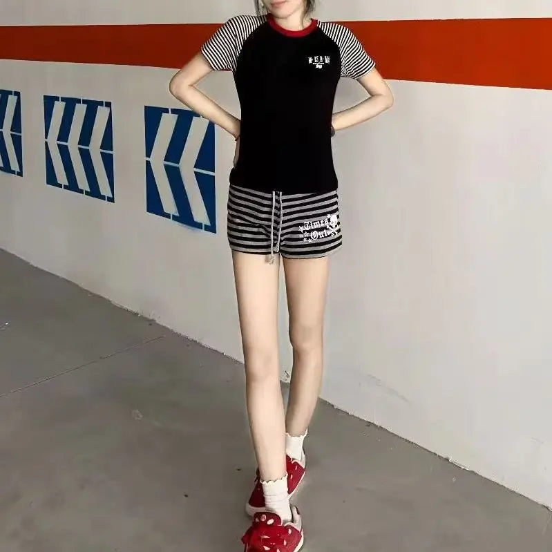 Women Shorts Pantalones Cortos De Mujer Casual Fashion Y2k Pants 2026 New Street Hottie Bottoms Striped Skull Print Chic Shorts