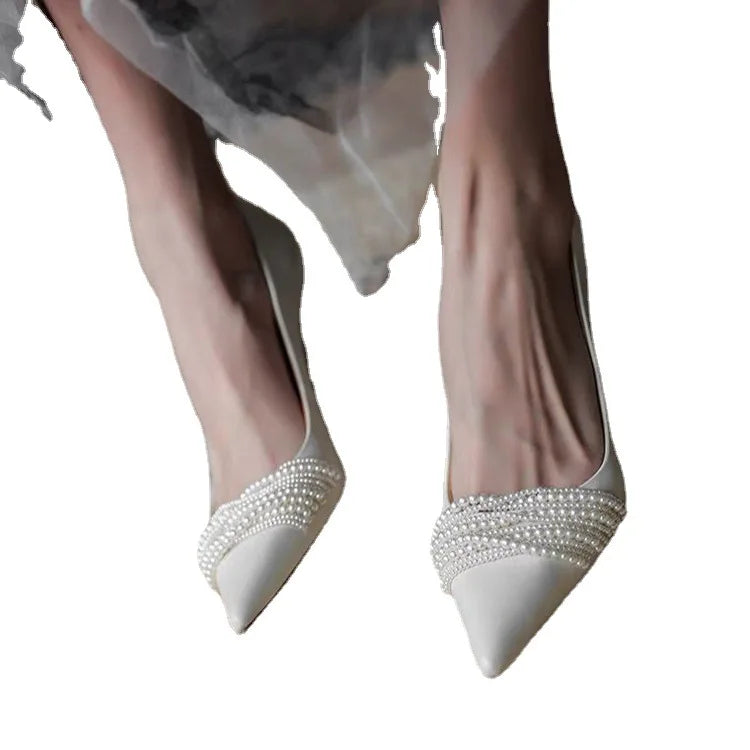 Women High Heels Sexy Beading Shoes Female 2024 New Red Velvet Pumps Pointed Toe RetroThin Heel Party Wedding Shoes Wholesale