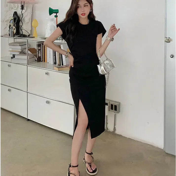 Chic Minimalist White Midi Dress