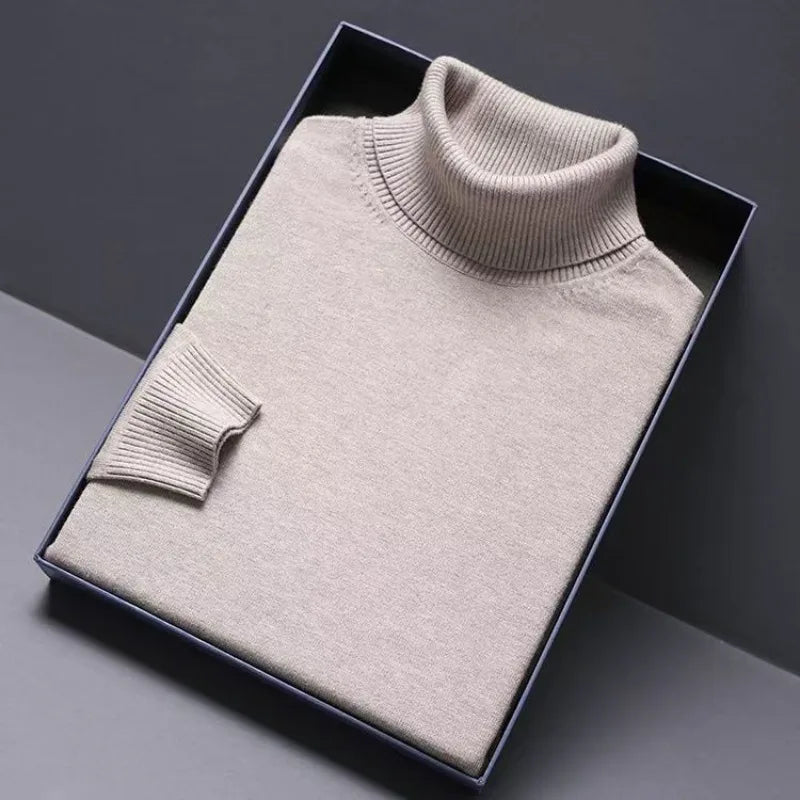 Minimal Turtleneck Knit Pullover