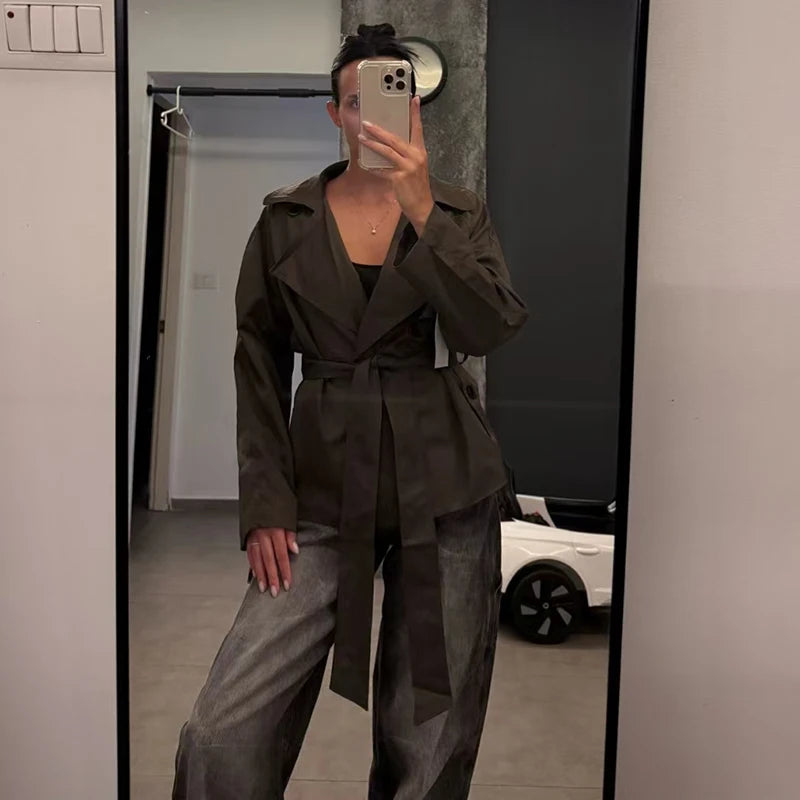 Women's Jackets Autumn 2026 New Fashion Short Trench Coats Chic Lapel Loose Elegant Women long-sleeved Warm Autumn Street Jacket
