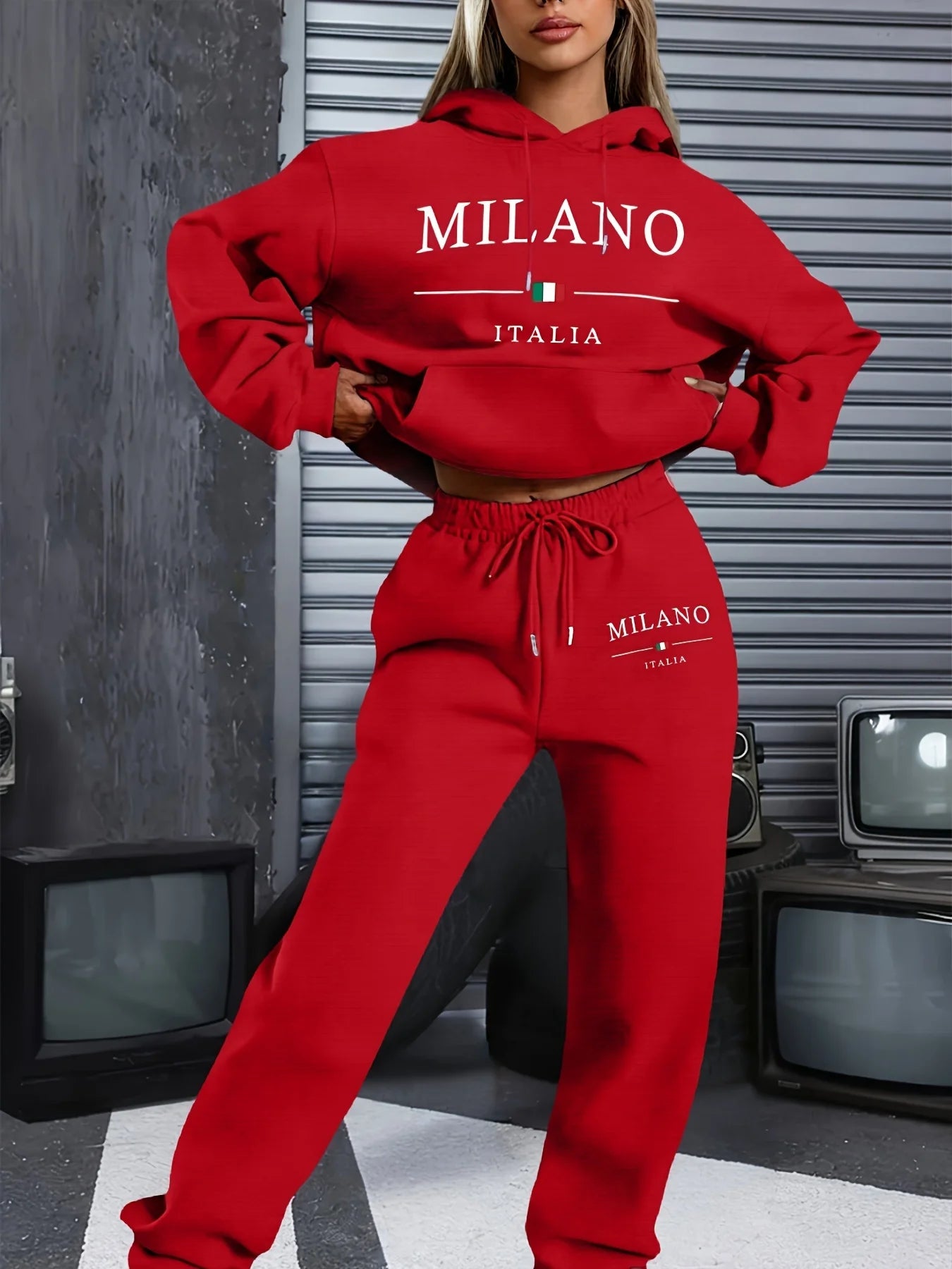 Women’s MILANO ITALIA Hoodie & Sweatpants Set