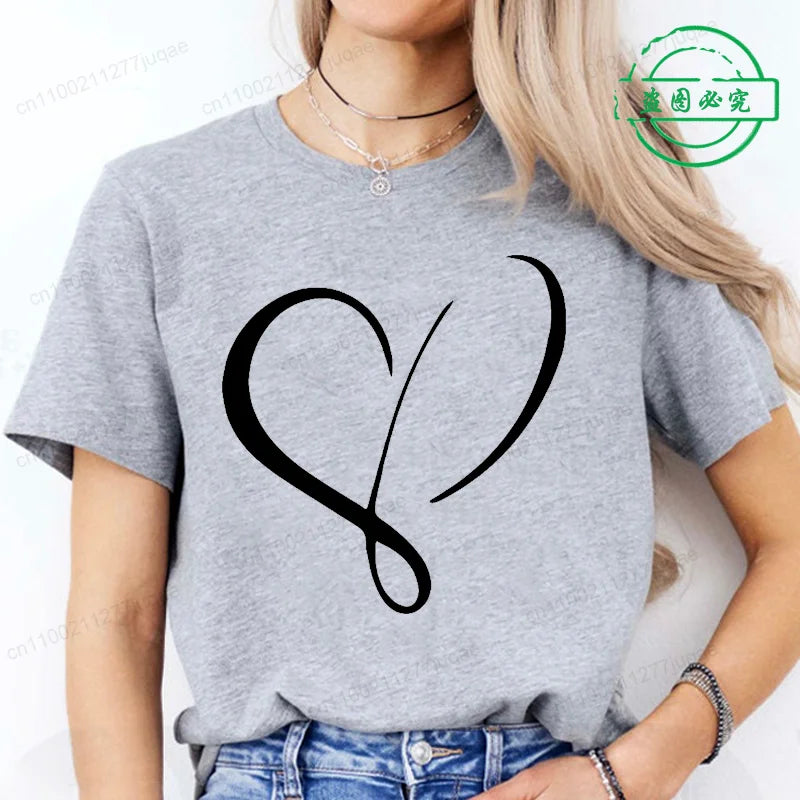 Red Heart Graphic Casual Tee
