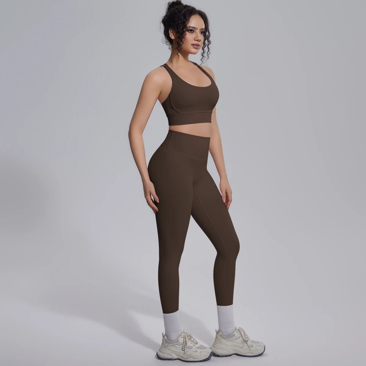 New Yoga Set for Woman Summer Gym Sports Running Bra Top Breathable Peach Buttocks Women Leggings Solid Color Yoga Set