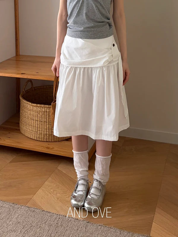Chic Korean Style  Skirt for Young Women Spring Autumn Winter Seasonal Fashionable Inner Wear Casual Versatile Skirt