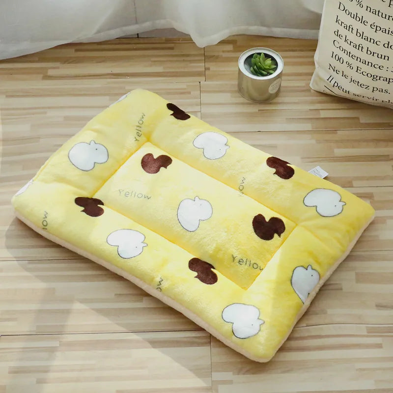 Soft Pet Bed Mats Short Plush Pet Sleeping Bed Mats for Cats Dogs Cute Pad Blanket Warm Kitten Cushion Cat Accessories