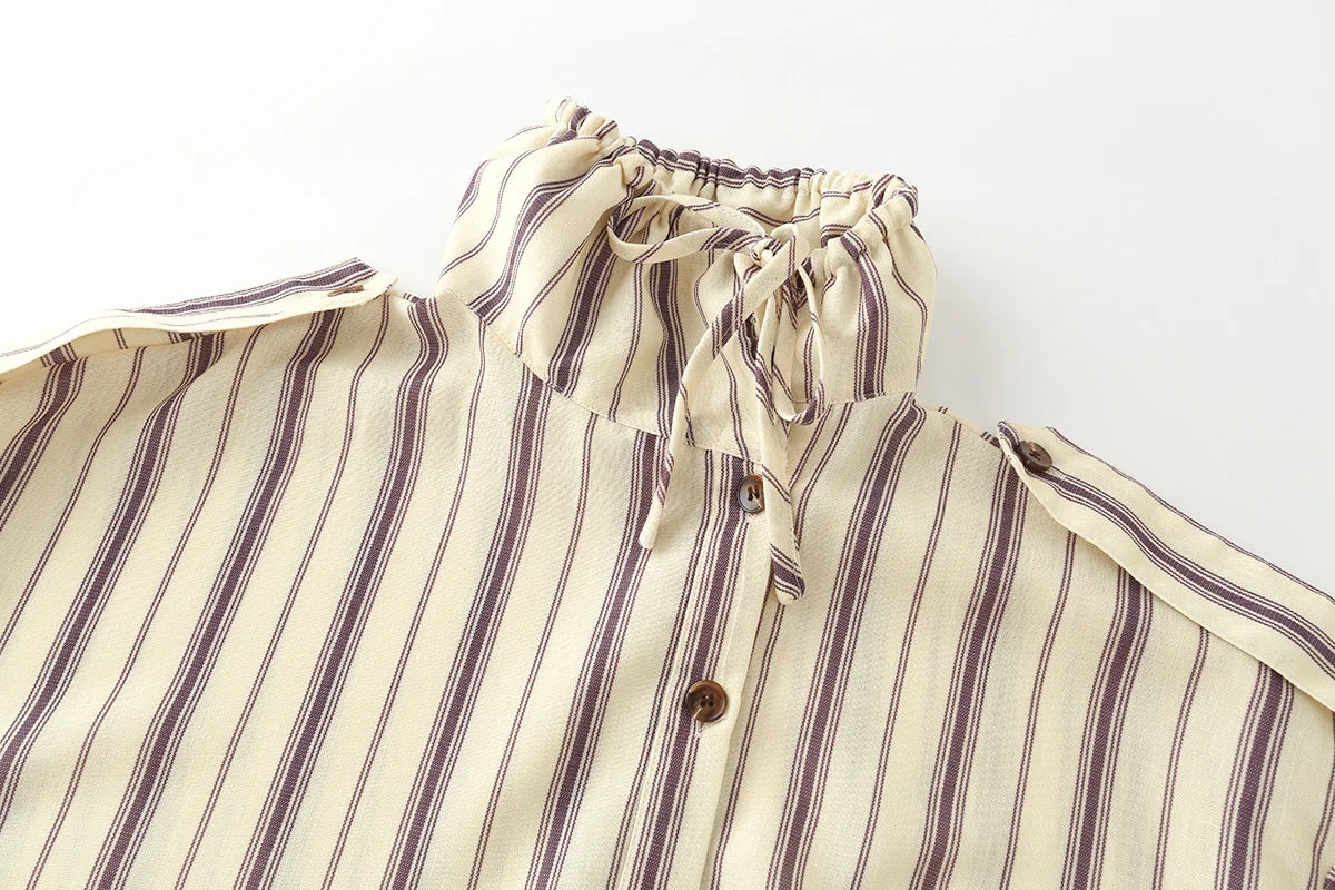 Women's Shirts Autumn 2026 New Fashion Stripes Slim Unique Youth Street Autumn Blouses Chic Elegant Travel Comfortable Blouse