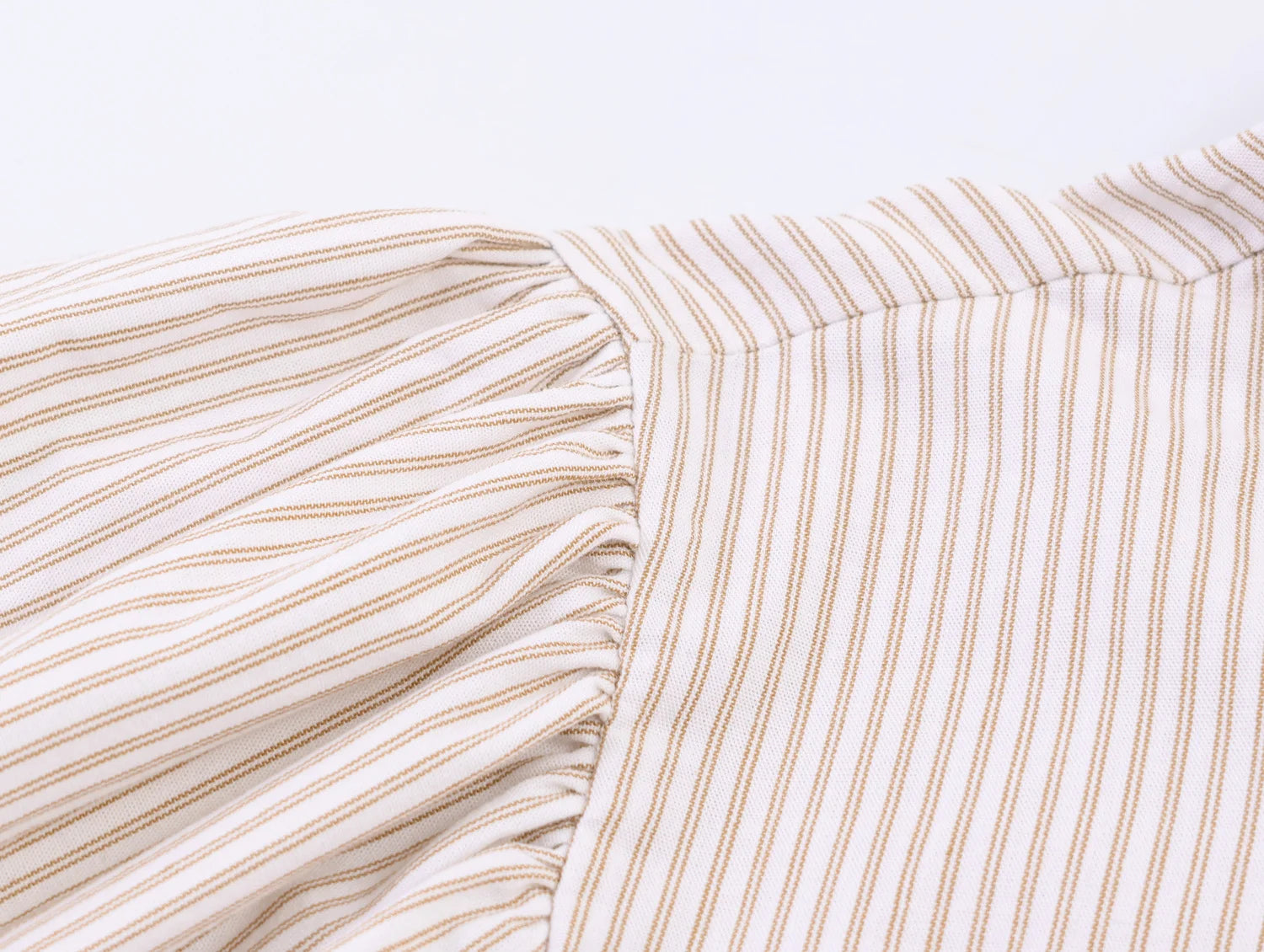 HH Women Elegant Striped Casual Spring Shirt Puff Sleeves Bow Decoration Blouse Female Loose Versatile Single-breasted Blouse