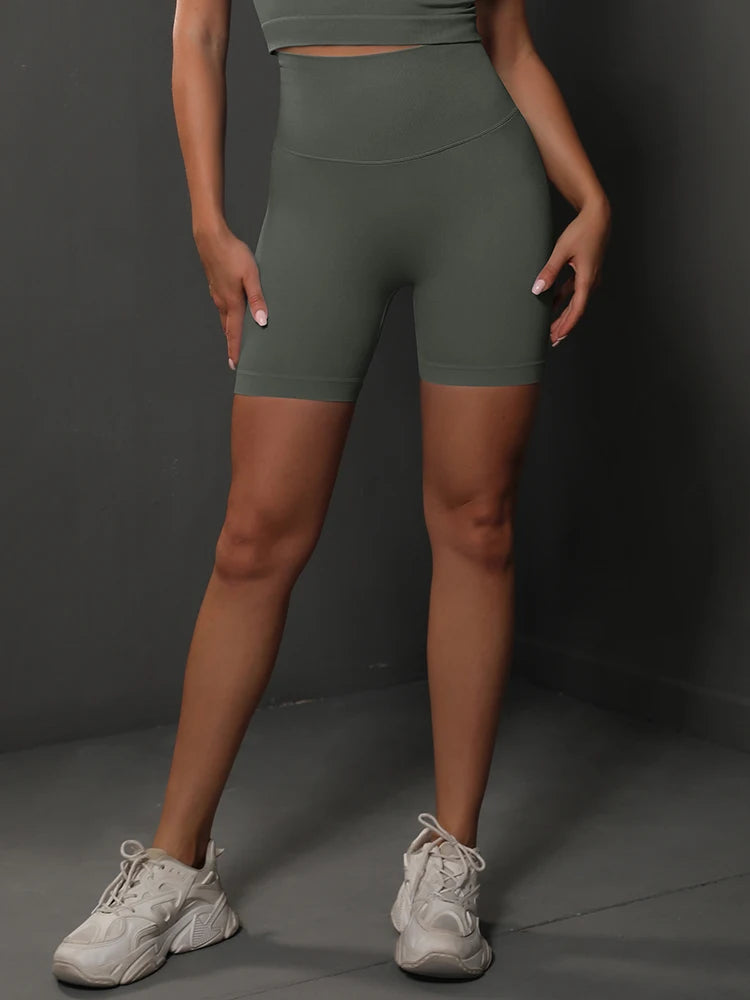 Yoga Shorts Women Sports Shorts Seamless Gym Workout Shorts High Waist Push Up Fitness Sports Shorts Cycling Shorts