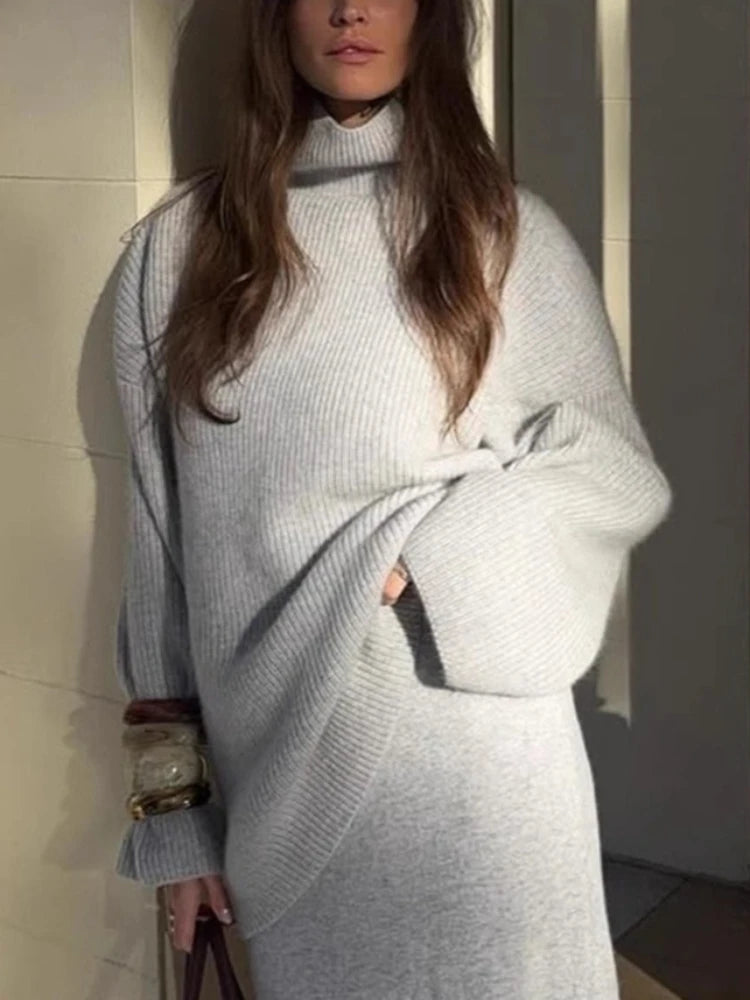 TOSSY High-Neck Knit Pullover