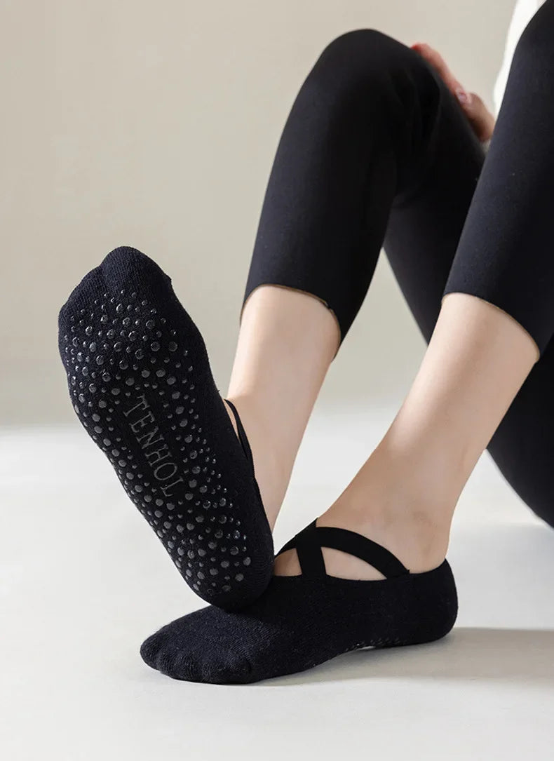 Grip Fit Yoga Sock Set