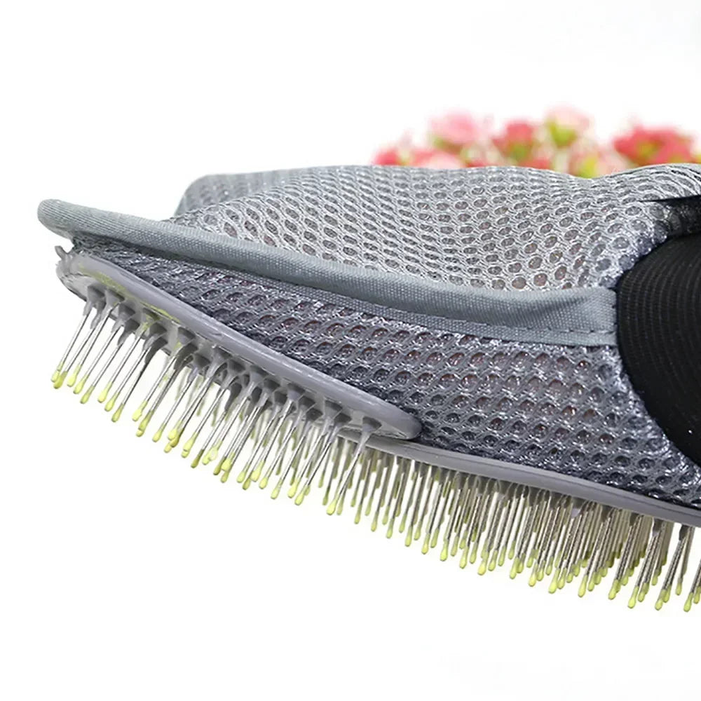 TPR Metal Needle Deshedding Glove