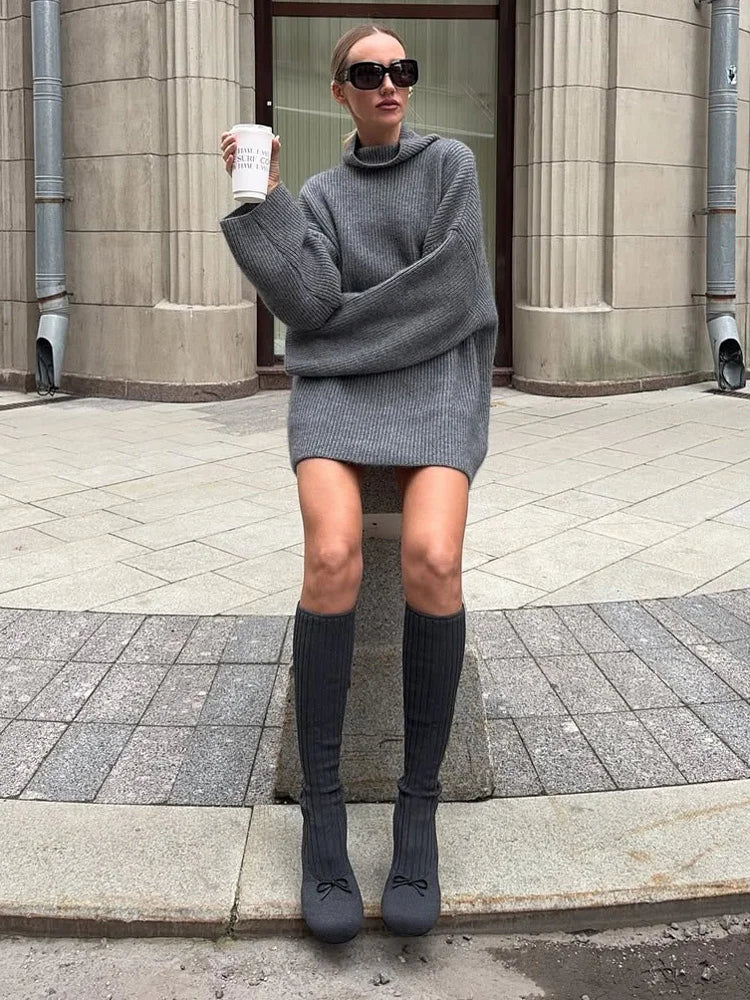 TOSSY High-Neck Knit Pullover