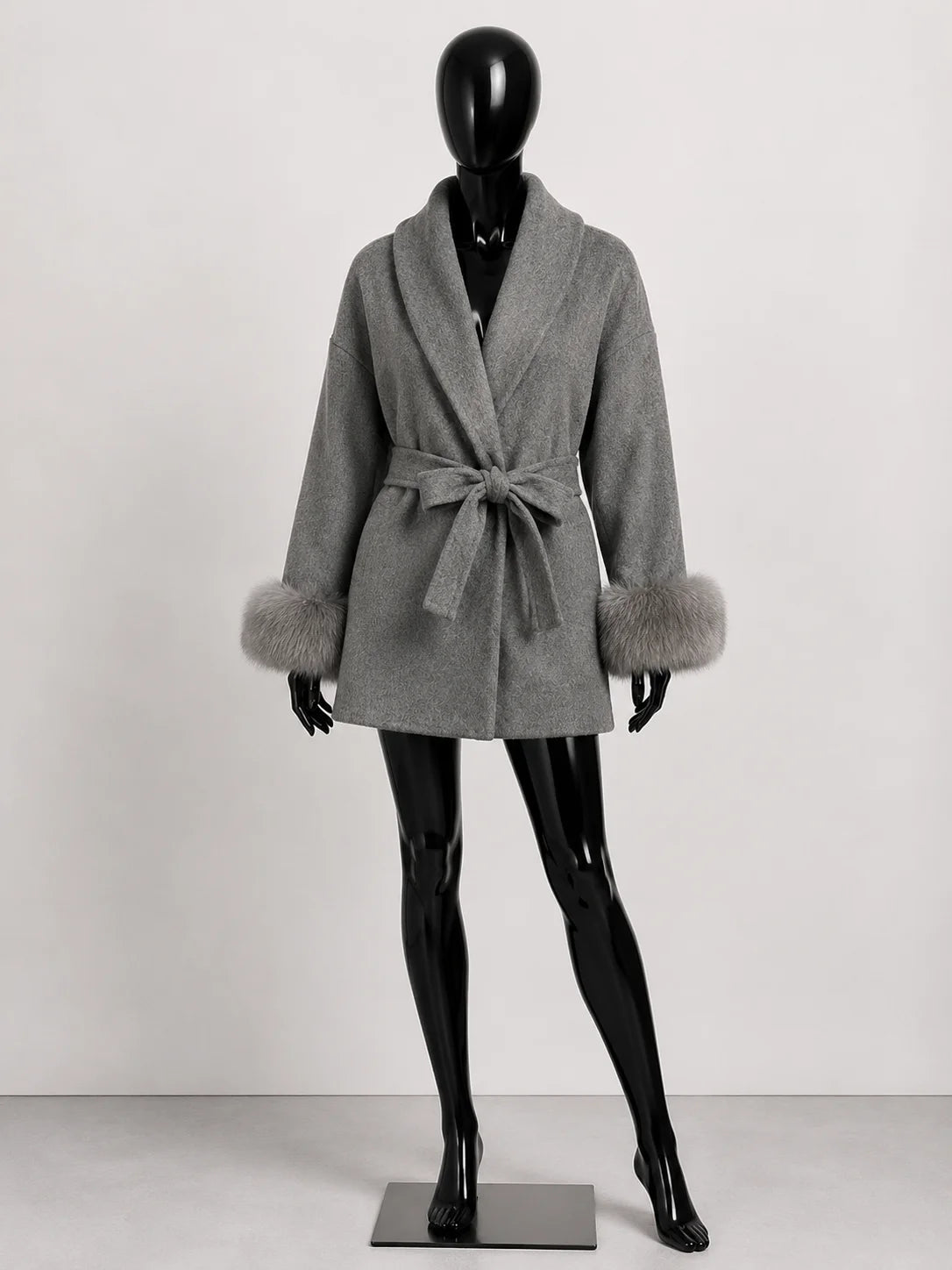 Women's Wool Coat with Fur Cuffs Minimalist Soft Wool High Fashion Belted Winter Fur Trim Coat Old Money Style Natural Fur Coat