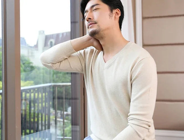 Thick Solid V-Neck Pullover