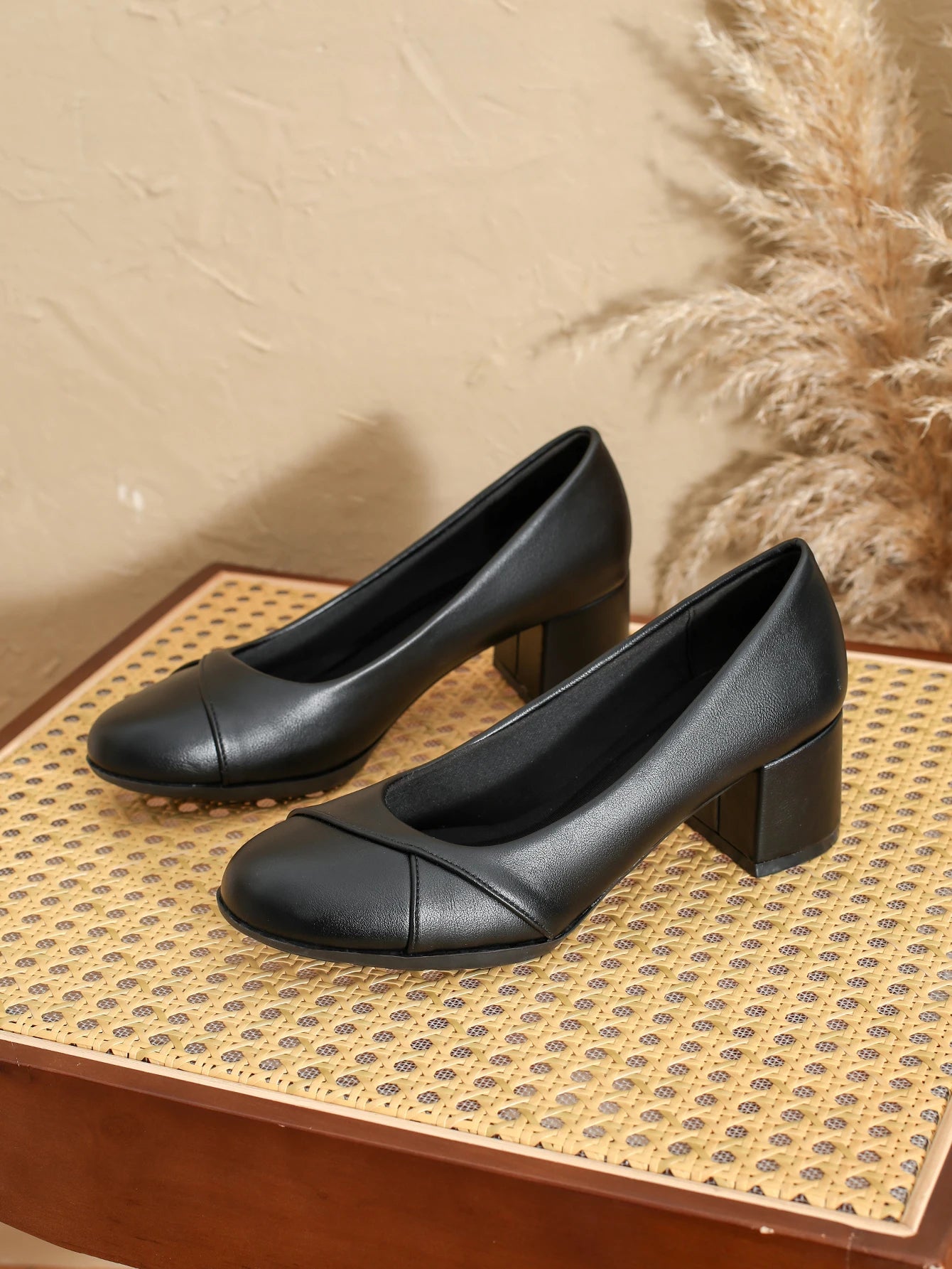 Women Mid Heel Slingback Pumps