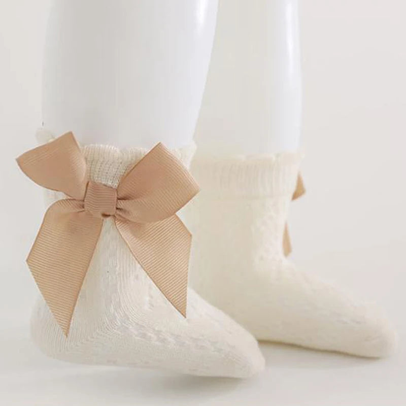 Baby Girl Lace Ruffle Grip Socks