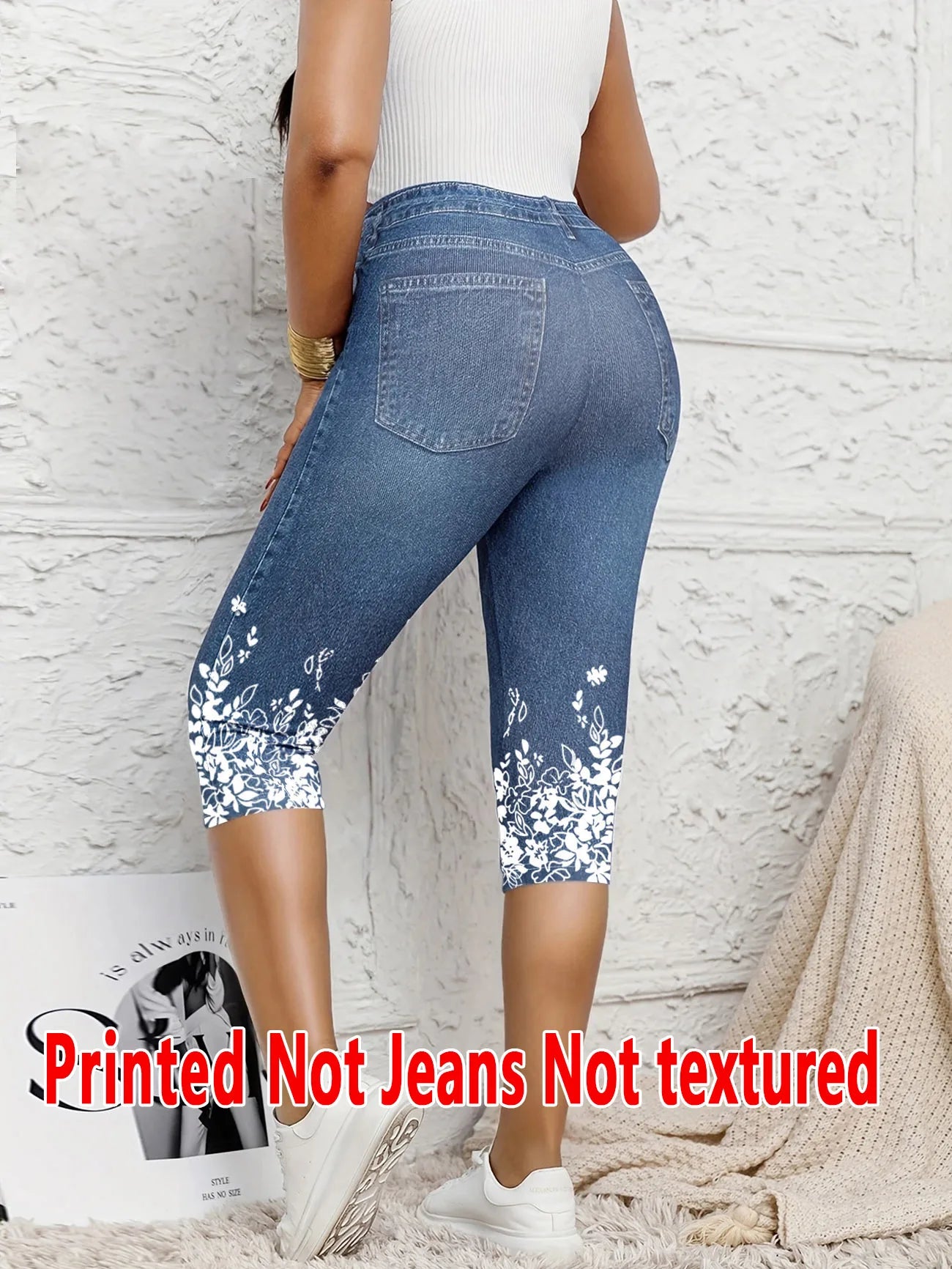 5898 [Printed Leggings - Not Denim Fabric]Ladies' Seven-Point Leggings with a Faux Denim Print, Form-Fitting Pants