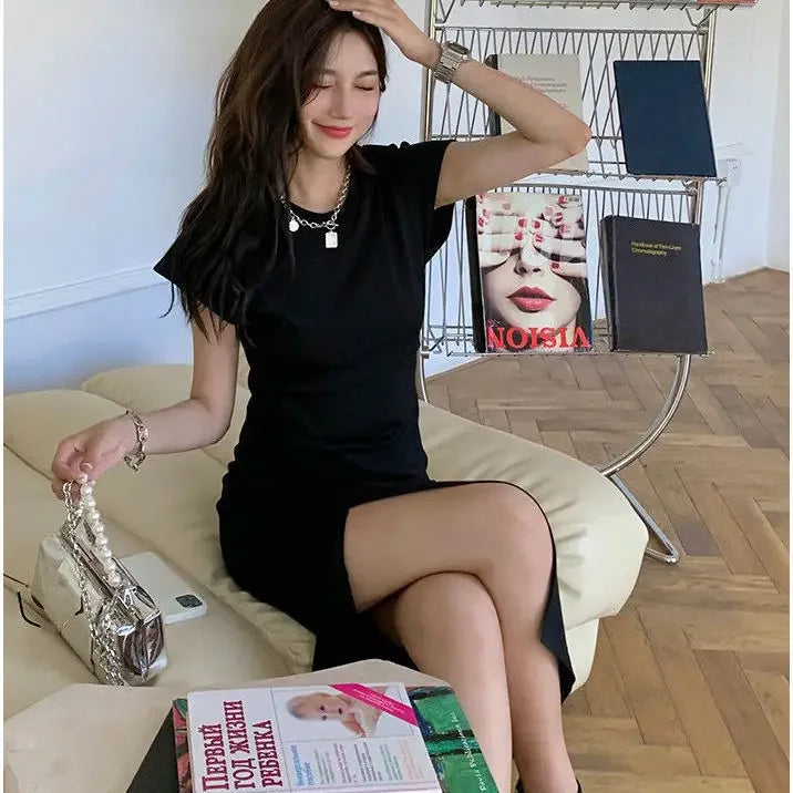 Chic Minimalist White Midi Dress