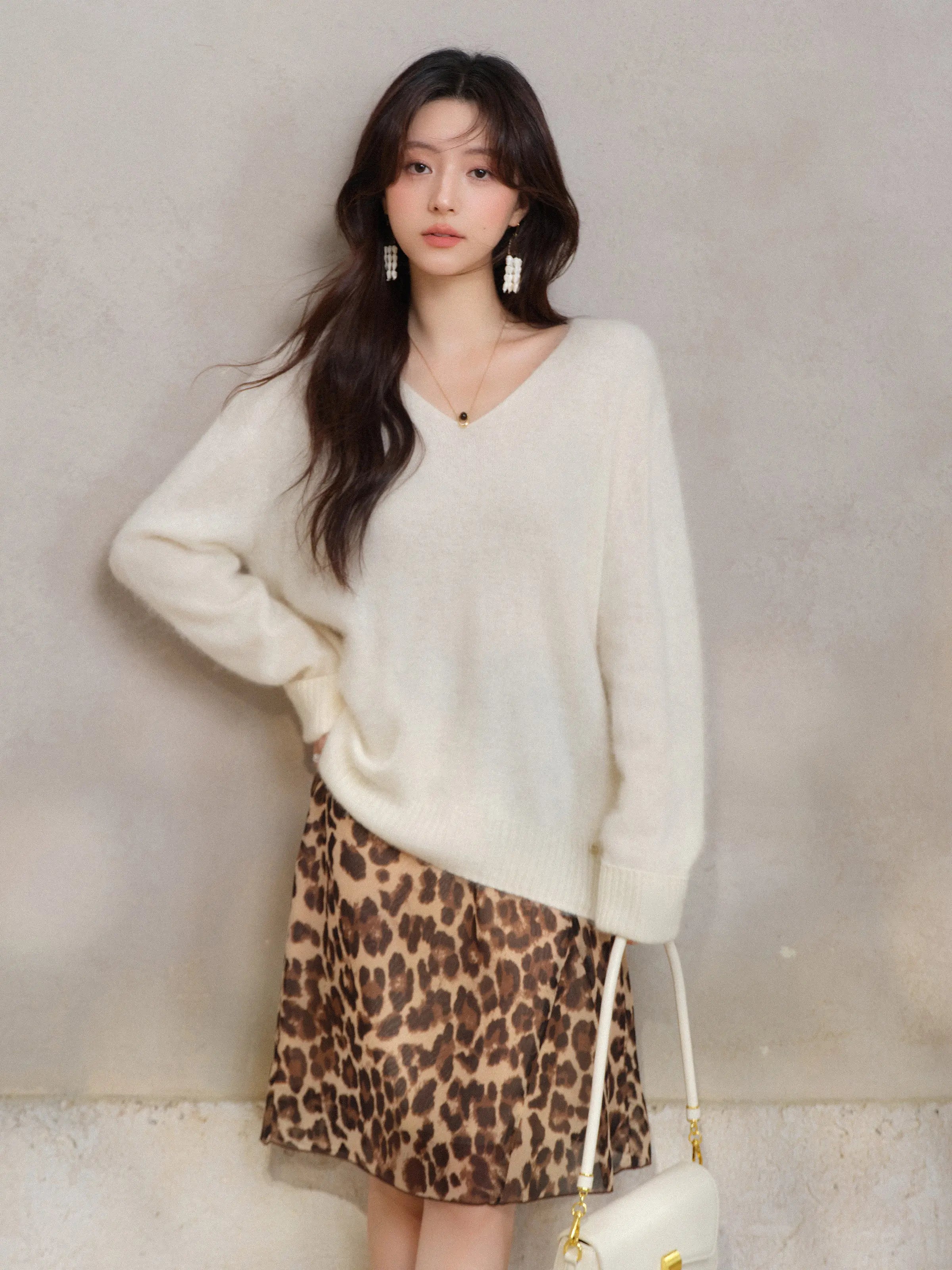 Elegant Wool Knit Skirt Set