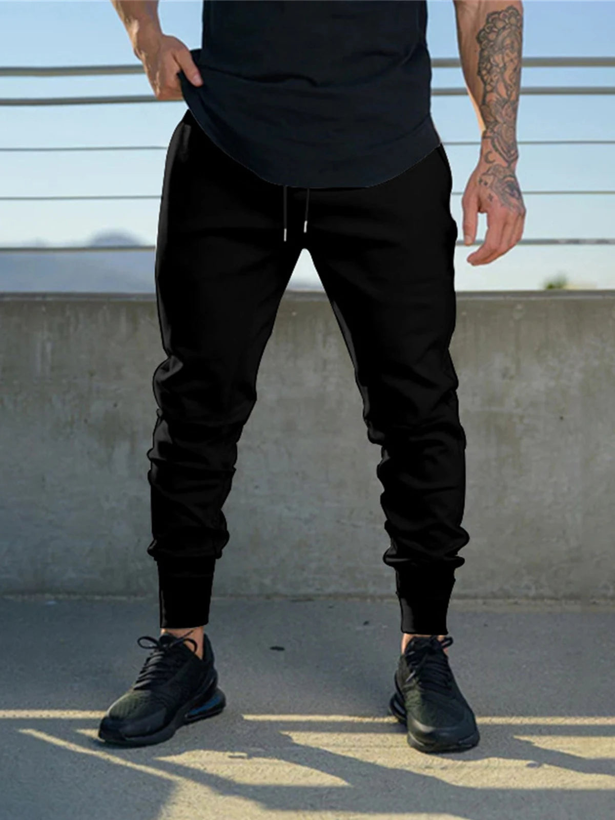 Black Men Sports Pants Running Trousers Workout Jogging Long Pants Gym Sport Joggers for Men Fitness Sweatpants Tracksuits