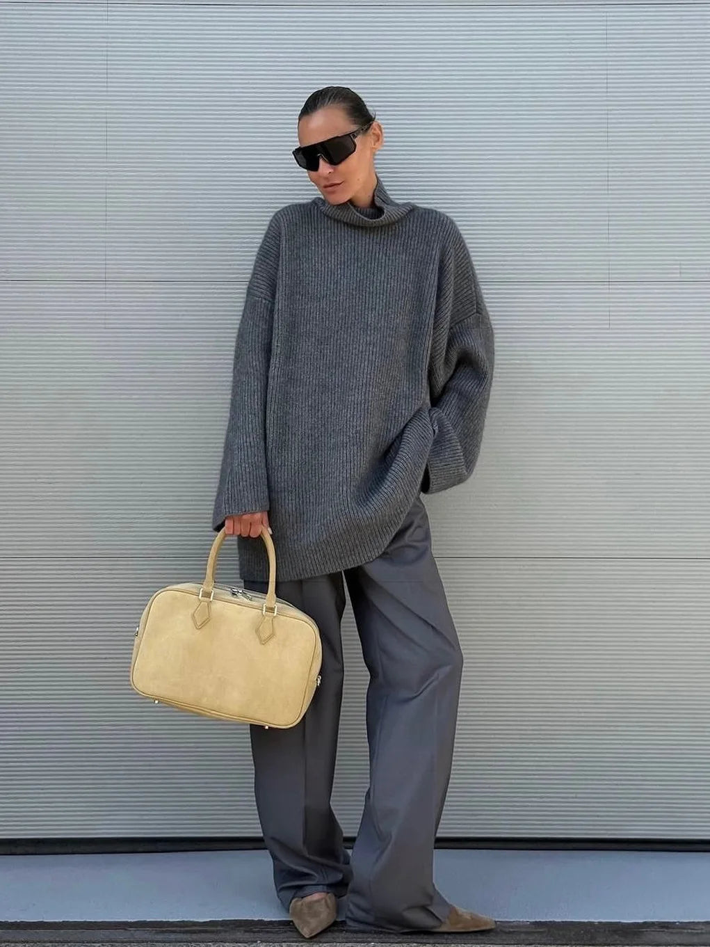 TOSSY High-Neck Knit Pullover
