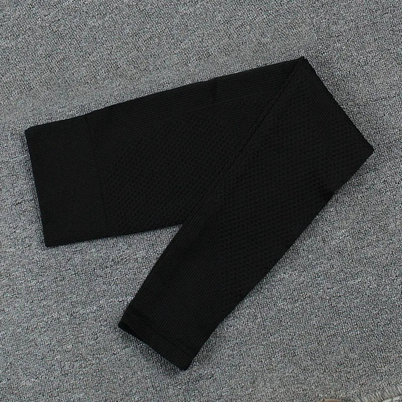 High-Waisted Leggings for Women, Perfect for Yoga and Fitness, Seamless and Peach-Bum Design