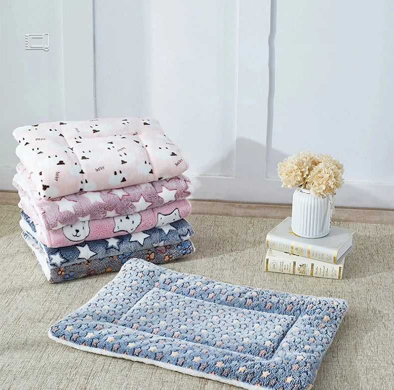 Flannel Winter Sleeping Mattress Cushion