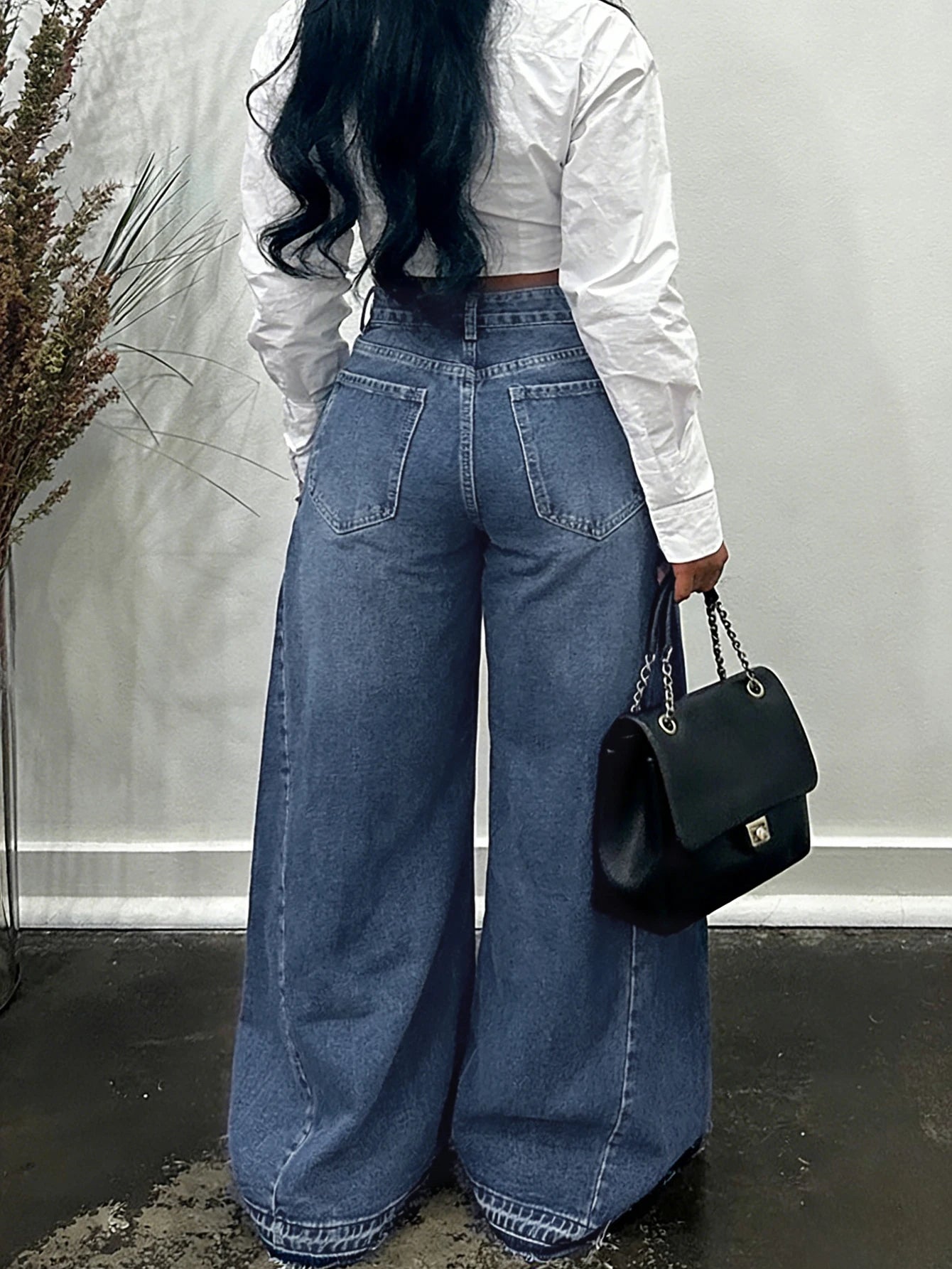Vintage Wide-Leg Jeans for Women Y2K Niche Design Flared Pants Loose Versatile Floor-Length Trousers