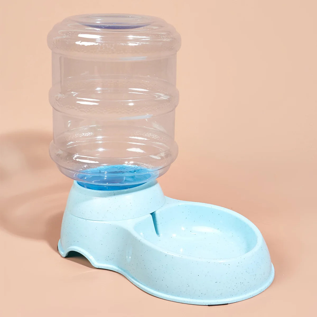 Cat and Dog Feeders Pet Water Dispensers Large Water Storage Capacity Dispensers Pet Automatic Water Dispensers Anti Knock