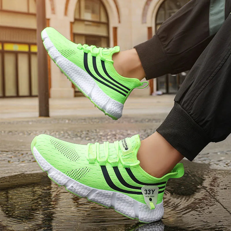 Lightweight Breathable Mesh Sports Sneakers