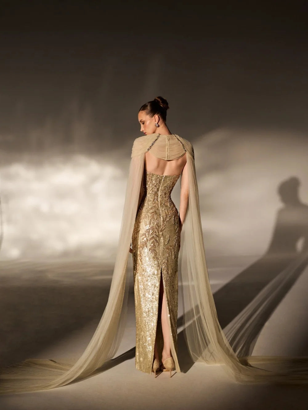 Golden Beaded Evening Dress With Cape Sleeve Glamorous Strapless Long Wedding Party Gown Customized Elegant Red Carpet Gowns